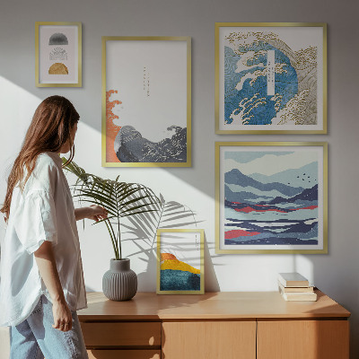 Gallery wall Japanse stijl met golven en bergen als decoratie