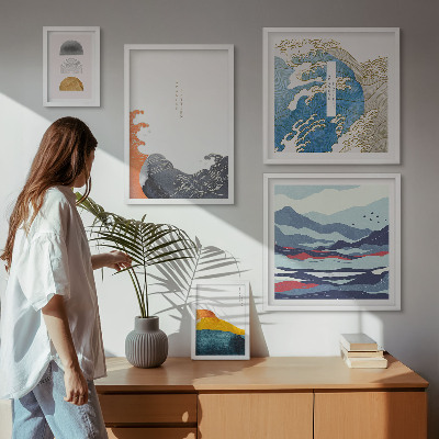 Gallery wall Japanse stijl met golven en bergen als decoratie