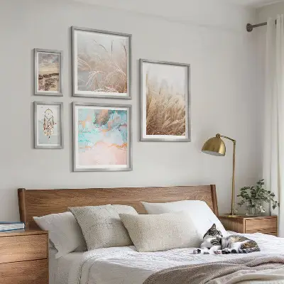 Set van moderne schilderijen met natuurlijke boho-etnische landschappen