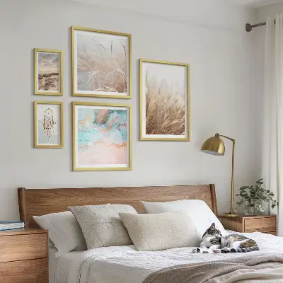 Set van moderne schilderijen met natuurlijke boho-etnische landschappen