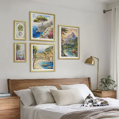 Moderne schilderijen set met landschappen van bergen en de zee