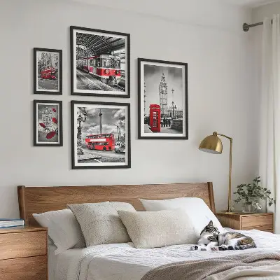 Wanddecoratie compositie met Londense motieven en accenten