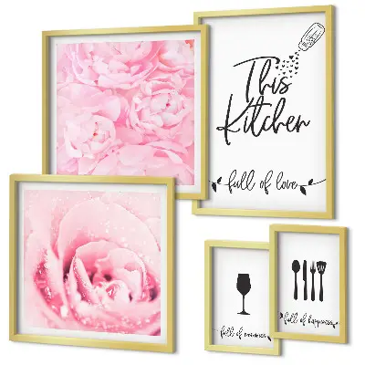 Set van moderne schilderijen met keukeninspiratie, rozen en accessoires