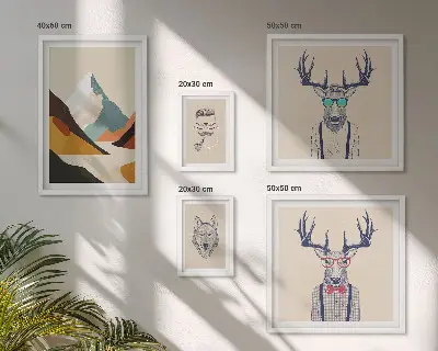 Wanddecoratie compositie met stijlvolle dierenportretten