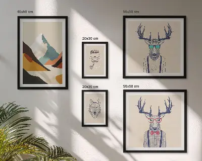Wanddecoratie compositie met stijlvolle dierenportretten