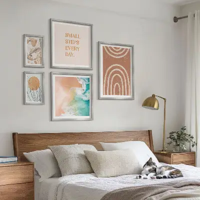Moderne schilderijenset met stijlvolle plantendecoraties
