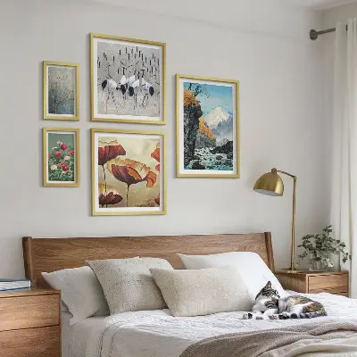 Moderne schilderijen set met bloemen en bergen in landschappen