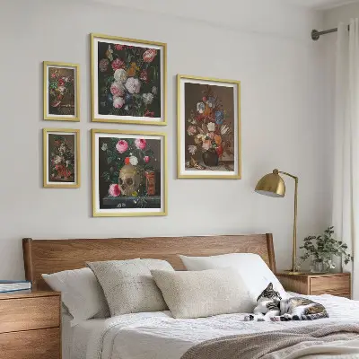 Gallery wall Klassieke bloemstukken