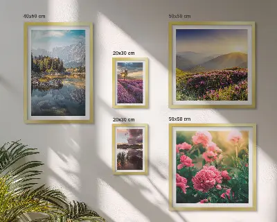 Moderne schilderijen set met landschappen, natuur, bloemen en bergen