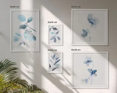 Blauwe plantaccenten wanddecoratie met compositie