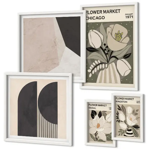 Stijlvolle bloemarrangementen galerijwand