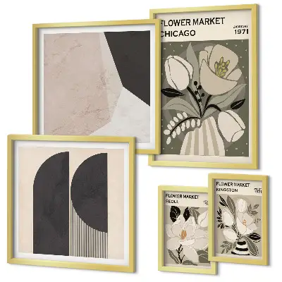 Stijlvolle bloemarrangementen galerijwand