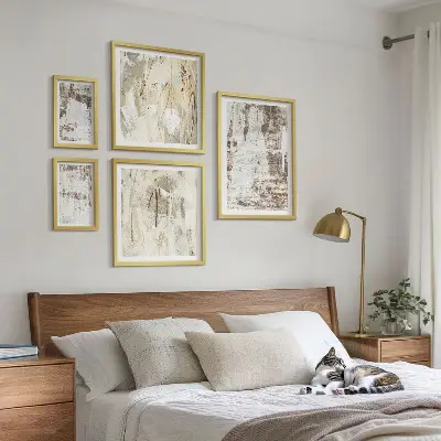 Set van moderne schilderijen met abstracte neutrale composities
