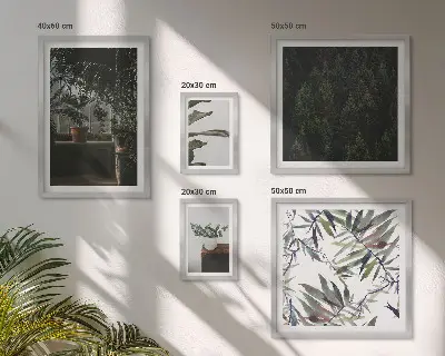 Wanddecoratie compositie met plantenmotieven in een groene oase
