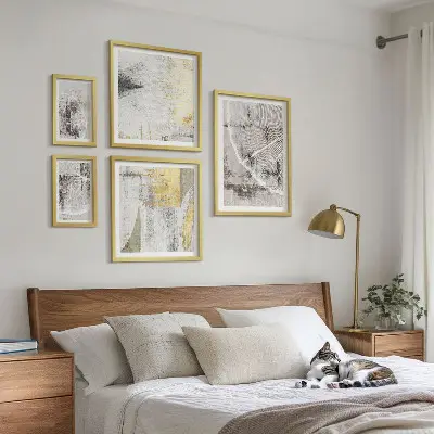 Set van moderne schilderijen met abstracte neutrale patronen