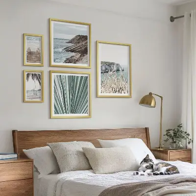 Gallery wall met stranden aan zee en tropische taferelen