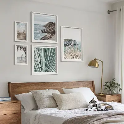 Gallery wall met stranden aan zee en tropische taferelen