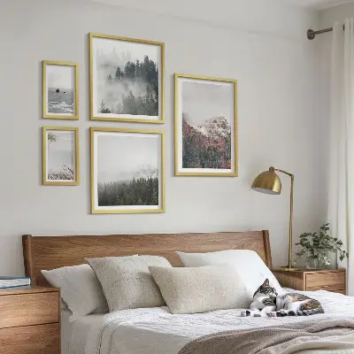 Wanddecoratie compositie met landschappen, bergen, bossen en wolken