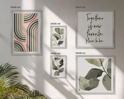 Moderne schilderijenset met stijlvolle bloemen en geometrische vormen