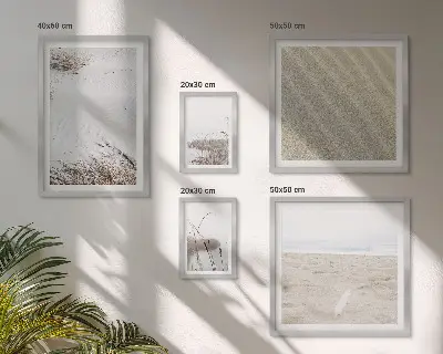 Set van moderne schilderijen met minimalistische strandmotieven
