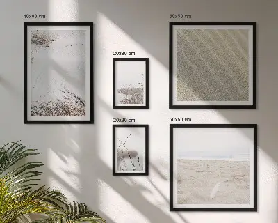 Set van moderne schilderijen met minimalistische strandmotieven