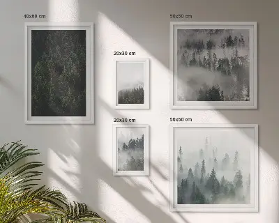 Gallery wall Groene bossen in mistige landschappen