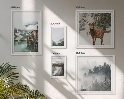 Set van moderne schilderijen met natuur, wilde dieren en bergen