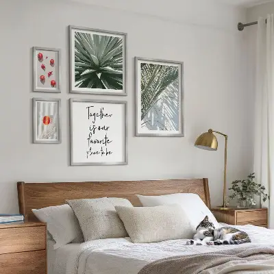 Set moderne schilderijen met boho-stijl thema van planten, fruit en tropische taferelen
