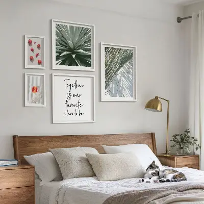 Set moderne schilderijen met boho-stijl thema van planten, fruit en tropische taferelen
