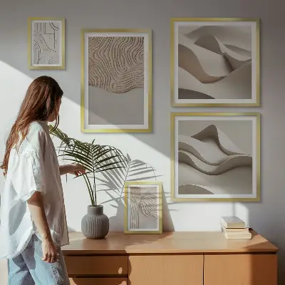 Set van moderne schilderijen met abstracte beige patronen