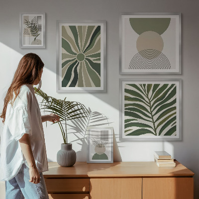 Wanddecoratie compositie Stijlvolle afbeeldingen met groen.