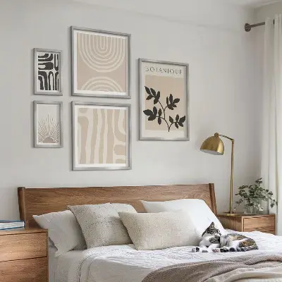 Set van moderne schilderijen stijlvolle wanddecoratie met neutrale plantmotieven