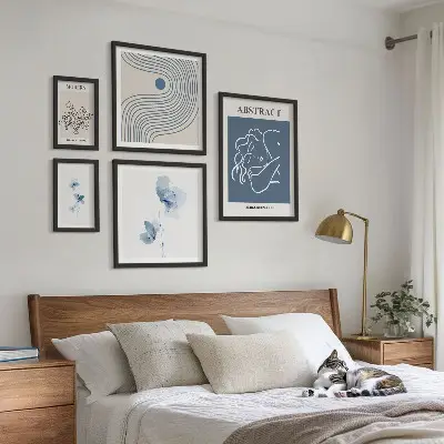 Moderne schilderijenset met abstract bloemendessin