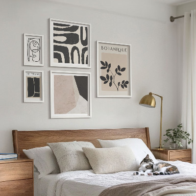 Gallery wall Stijlvolle minimalistische graphics
