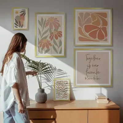 Wanddecoratie compositie met natuurlijke bloemen