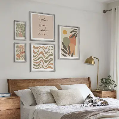 Moderne schilderijen set met stijlvolle pastelkleurige plantendecoraties