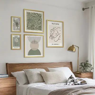 Wanddecoratie met plantenmotief minimalistische compositie