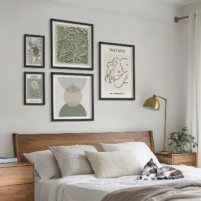 Wanddecoratie met plantenmotief minimalistische compositie