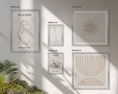 Set van moderne schilderijen met minimalistische kunstlijnen