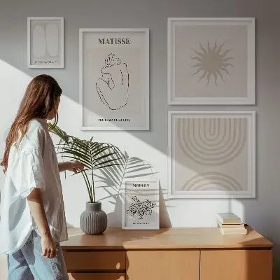 Set van moderne schilderijen met minimalistische kunstlijnen