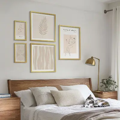 Set van moderne schilderijen met prachtige minimalistische motieven