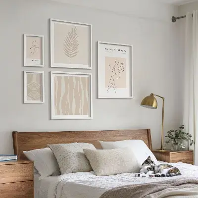 Set van moderne schilderijen met prachtige minimalistische motieven