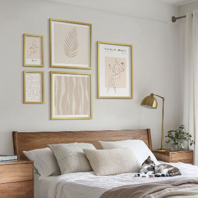 Wanddecoratie compositie Stijlvolle afbeeldingen van vrouwen en planten