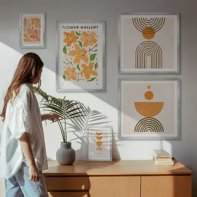 Moderne schilderijen set met stijlvolle bloemen en geometrische patronen