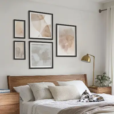 Set van moderne schilderijen met warme aquarel pastel texturen