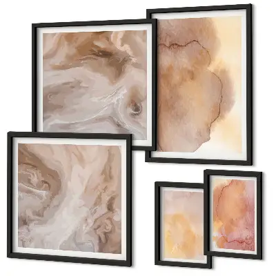 Gallery wall met warme, kleurrijke aquareltexturen