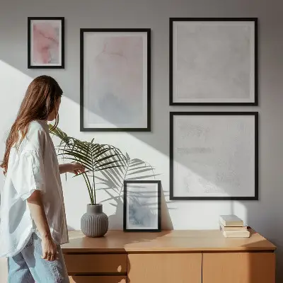 Wanddecoratie compositie met pastelkleurige aquareltexturen