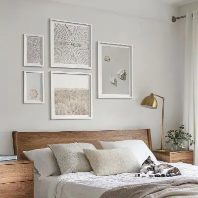 Set van moderne schilderijen met lichte boho zandtexturen
