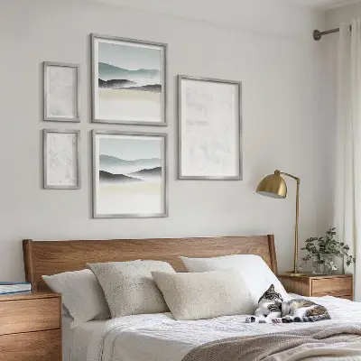Moderne schilderijen set met abstracte achtergrond en witte stippen