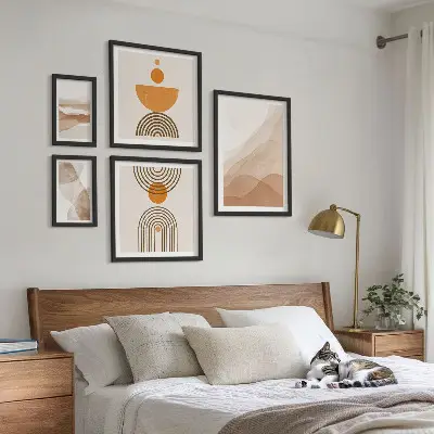 Set van moderne schilderijen met structuren in minimalistische tinten